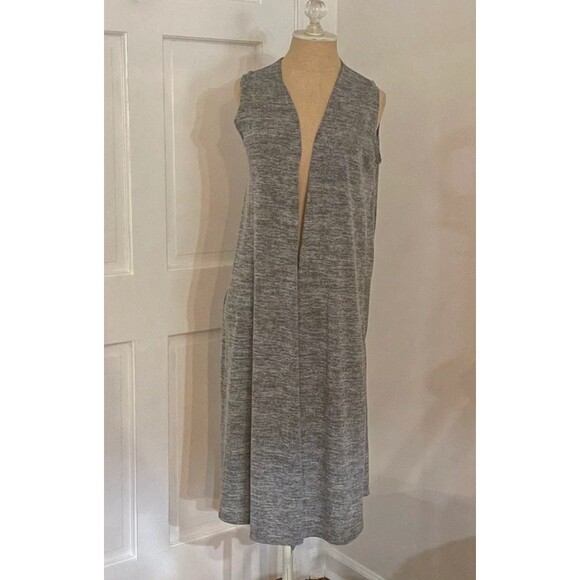 LuLaRoe Sweaters - Lularoe Joy long vest in grey small